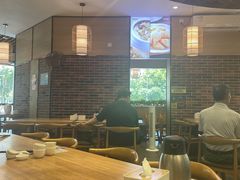 -裕记烧腊连锁餐饮(国商分店)