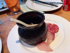 -怡咖啡海鲜自助餐厅(浦东香格里拉店)