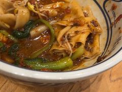 -陇上秦轩西安biangbiang面(朝龙汇店)