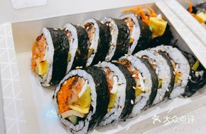 Cheese Kimchi Seaweed Rice Roll