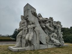 -上海市龙华烈士陵园