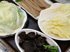 -天宜隆蘑菇宴火锅(石景山旗舰店)