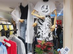 -广州白马服装市场