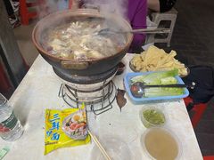 -威邵鸡煲(西华路总店)