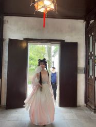 -一揽芳华汉服旗袍体验馆(拙政园店)