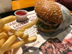 -The Habit Burger Grill 哈比特汉堡(复兴soho店)