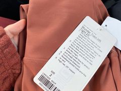 -lululemon(比斯特购物村店)
