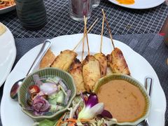 -Dash Teak House