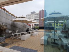 -UNI UNI(环亚凯瑟琳店)