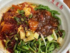特色三合一-手擀菠菜面(西康路店)
