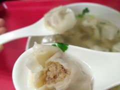 -周震馄饨