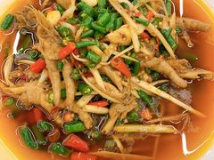 现捞辣卤鸡爪-去吃小龙虾·江湖菜·烧烤(南滨路店)