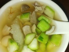 -广州中心皇冠假日酒店·百粤楼