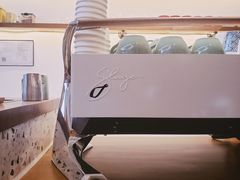 -Line 咖啡(石厦花园店)