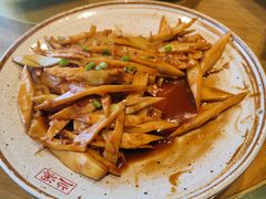 油焖鲜笋-兰溪小馆(首经贸店)