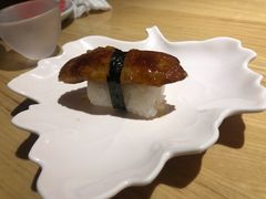 鹅肝手握寿司-隐泉京望日式料理(太和广场店)