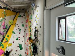 -问山MountQuest攀岩馆