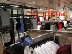 -H&M(华润万象城店)