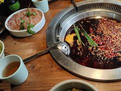 -城墙拐拐火锅(三峡广场黑金冠店)
