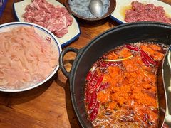 -憨铁匠火锅(红山6979店)