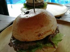 -龙治汉堡(中华城店)