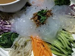 -关东小磨东北菜(上海长风大悦城店)