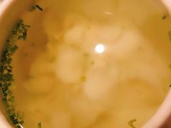 酸辣乌鱼蛋汤-悦融琥珀·京鲁菜·海味珍品(西单店)