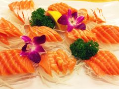 -青瓦餐厅·生鱼片·韩园烤肉(西塔店)