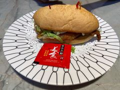 -锦园春香港茶餐厅(西海湾旗舰店)