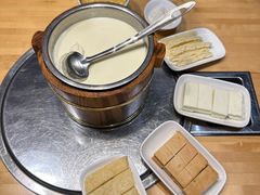 -诺敏塔拉奶茶—布里亚特包子-手把肉(满洲里店)