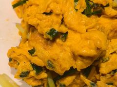 -东口码头·烧鸽子·鱼头泡饼·地方菜(金鹰悦城店)