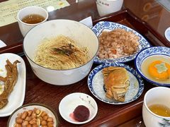 -百年老字号·观振兴蟹黄面·三虾面·苏式面(观前街富仁坊巷店)