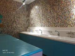 -Swim斯卫姆国际儿童游泳中心(红博中央公园店)