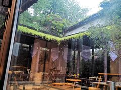 -Metal hands·铁手咖啡