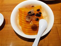 -诚铭记·虾仁汤包·成都小吃(融创店)
