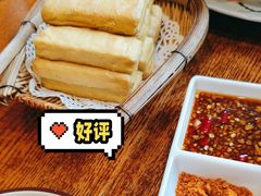 石屏烤豆腐-老滇山寨•云南特色菜•地方菜•民族风情歌舞表演(经开区店)