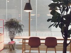 靠窗位-dotcom coffee古点咖啡(致真大厦店)