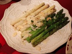 香煎双色芦笋配酸芝士奶油-BROWNSTONE布朗石西班牙餐厅(富城店)