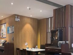 -峨嵋小镇·川菜(勒泰中心店)