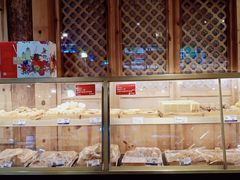 面包甜点陈列柜-昆明冠生园·蛋糕·面包(南强街店)