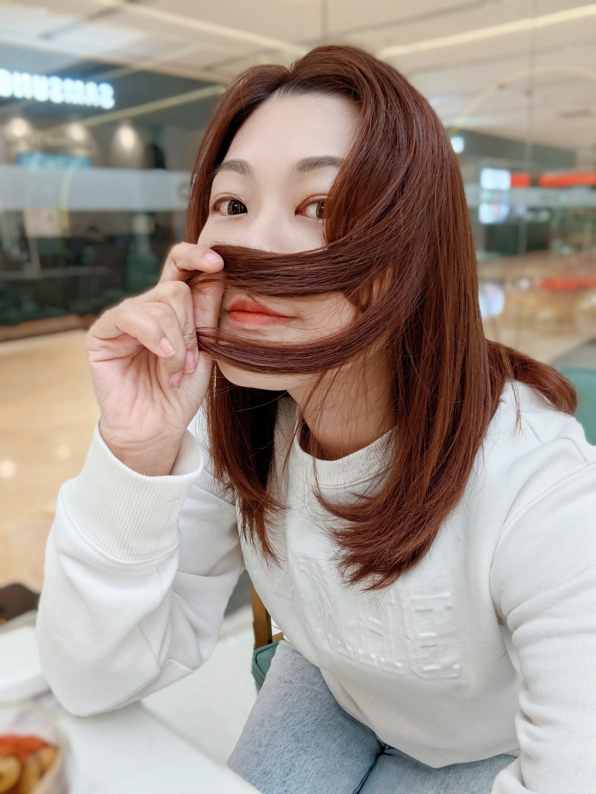 在有星空顶的美发沙龙做了个美美的新造型
