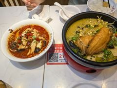 -渝是乎酸菜鱼·川渝小炒(新世界百货望京店)