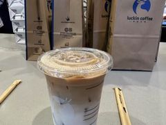 -瑞幸咖啡(济南绿城玉兰广场店)
