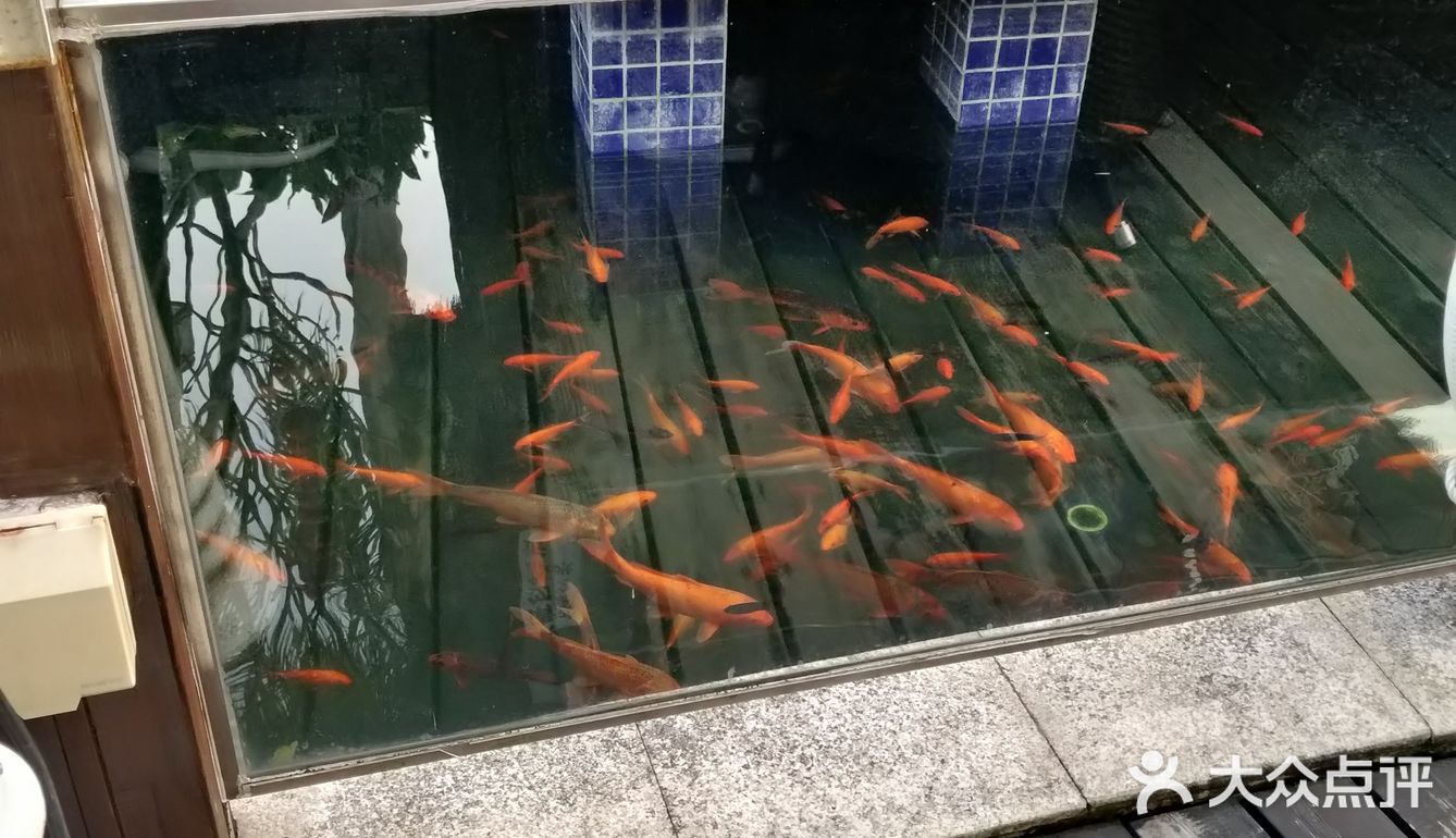 胜记沙河民商店