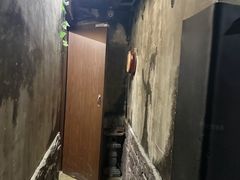 -荒岛实景沉浸密室(江汉路1店)