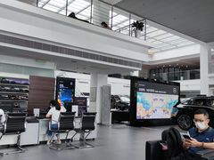 -上海星瀚奔驰4S店(红柳路店)