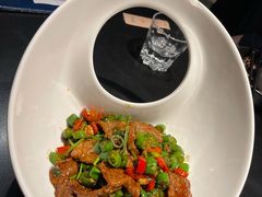 小炒黄牛肉-老头儿油爆虾·1987杭州烟火味(湖滨银泰in77D区店)