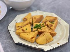 -银峰农庄·特色烧鸡·鲜无花果浸鸡