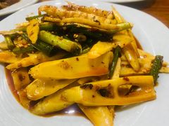 -朱大嘴肥肠血旺(福字街店)