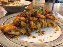 南洋大虾龙利鱼宽面-HELLO 27 意面·沙拉·帕尼尼